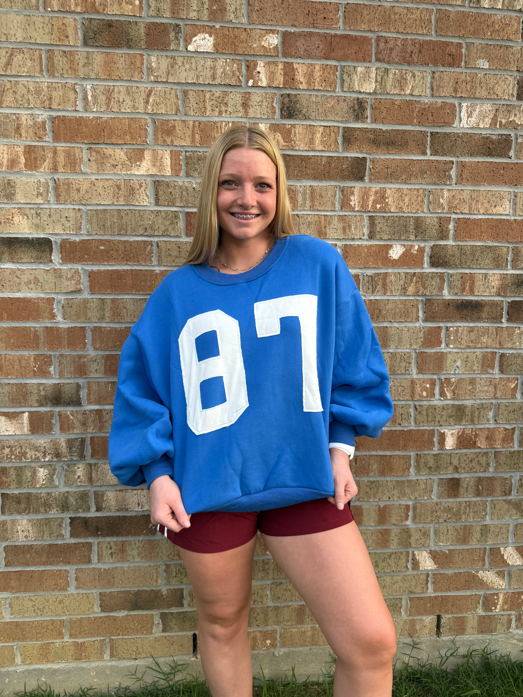 87 Sweatshirt